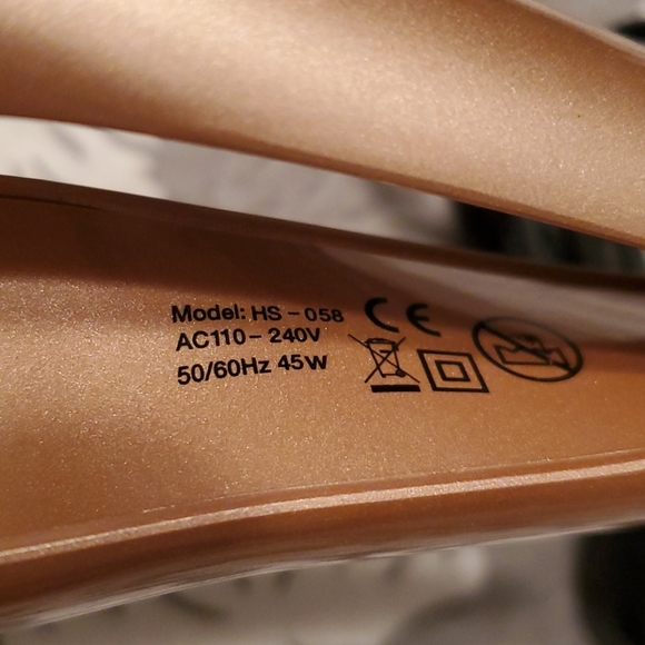 Twist Styling Iron. NWOT - Picture 6 of 9